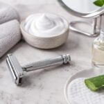 Safety Razor Ingrown Hairs and Razor Bumps: Prevention Guide